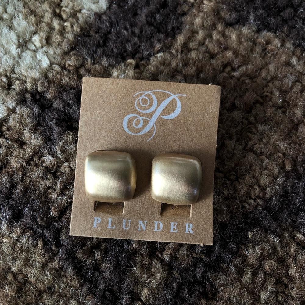 Plunder Gold Earrings